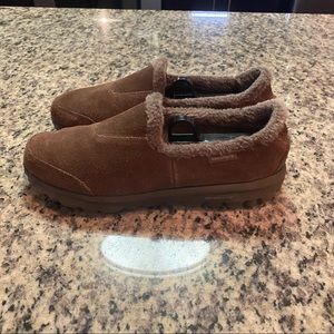 SKECHERS Go Walk Toasty Brown Suede Comfort Slip-On Shoes Women's 9M 13822